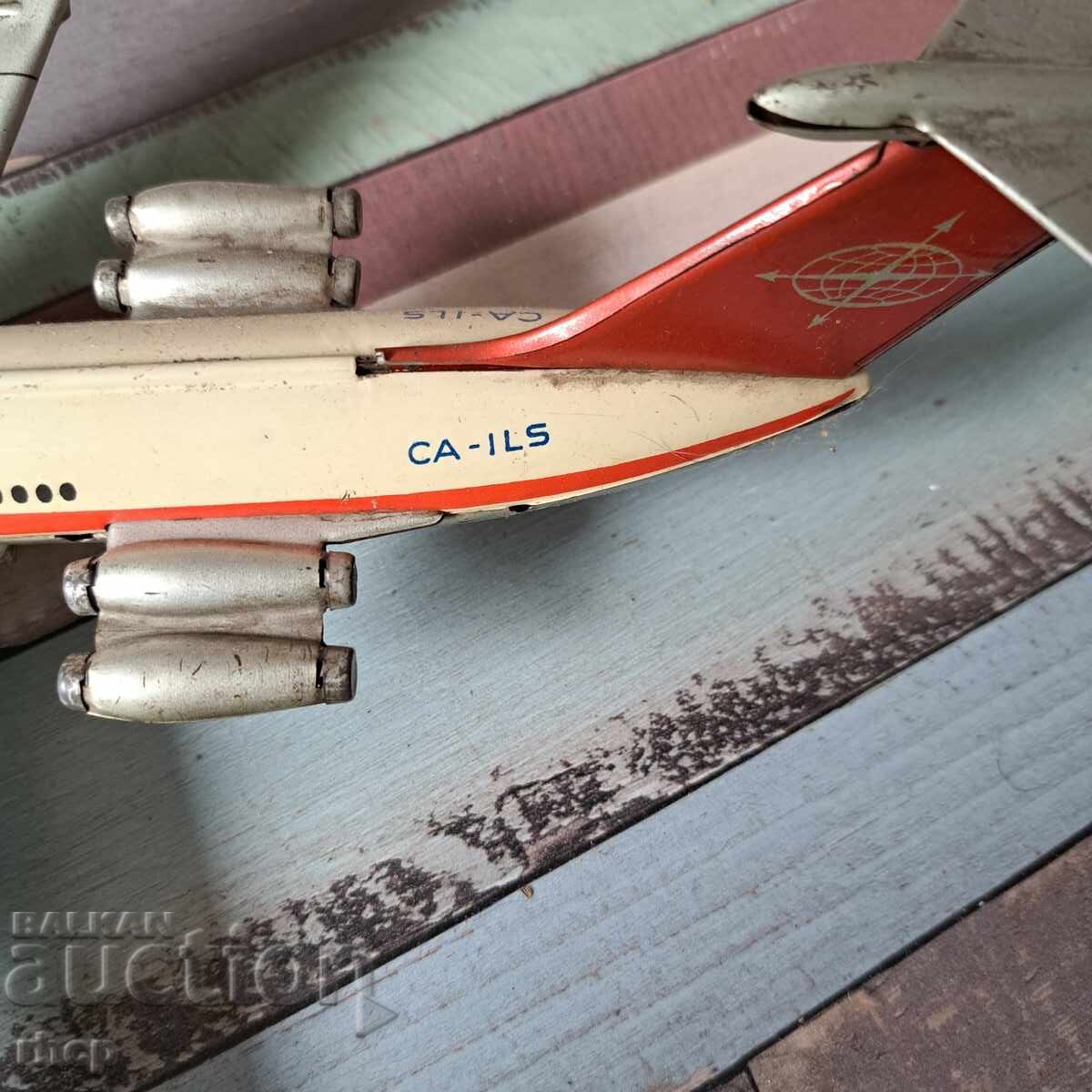 Δημοπρασία Il-62 staro sŭvet·sko lamarineno igrachko samolet SSSR