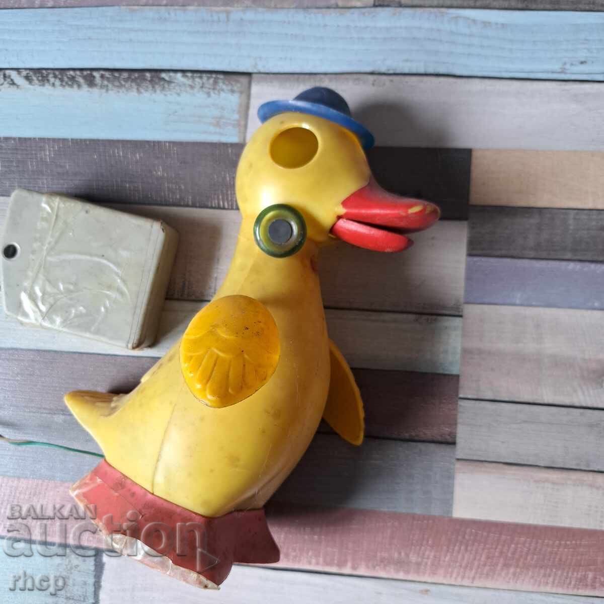 Veche jucărie rață sovietică URSS cu preț € 9.00 | 17.60 BGN