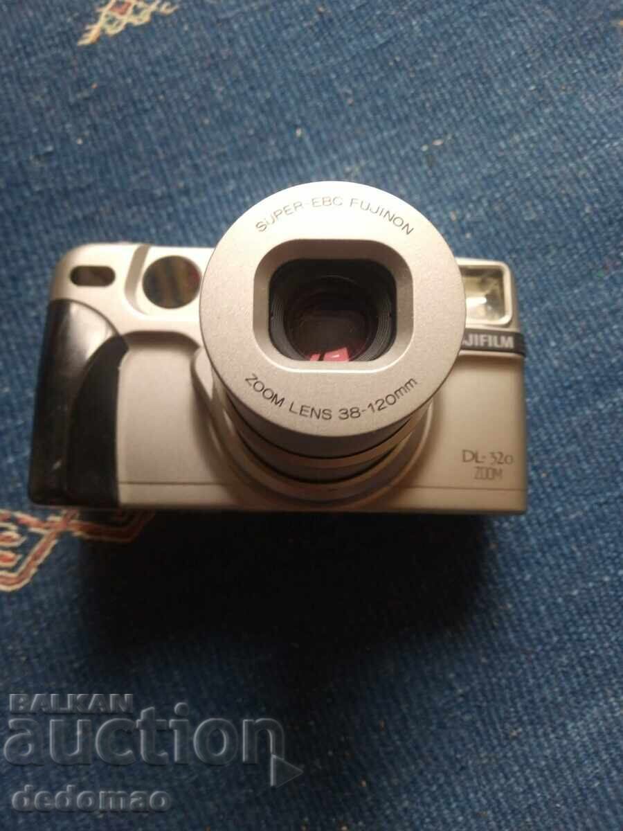 APARAT FOTO PE FILM FUJIFILM - PERFECT