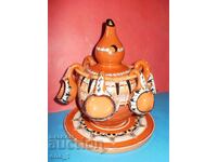 Αχρησιμοποίητο βουλγαρικό κεραμικό σερβίτσιο σε στυλ Τροίας