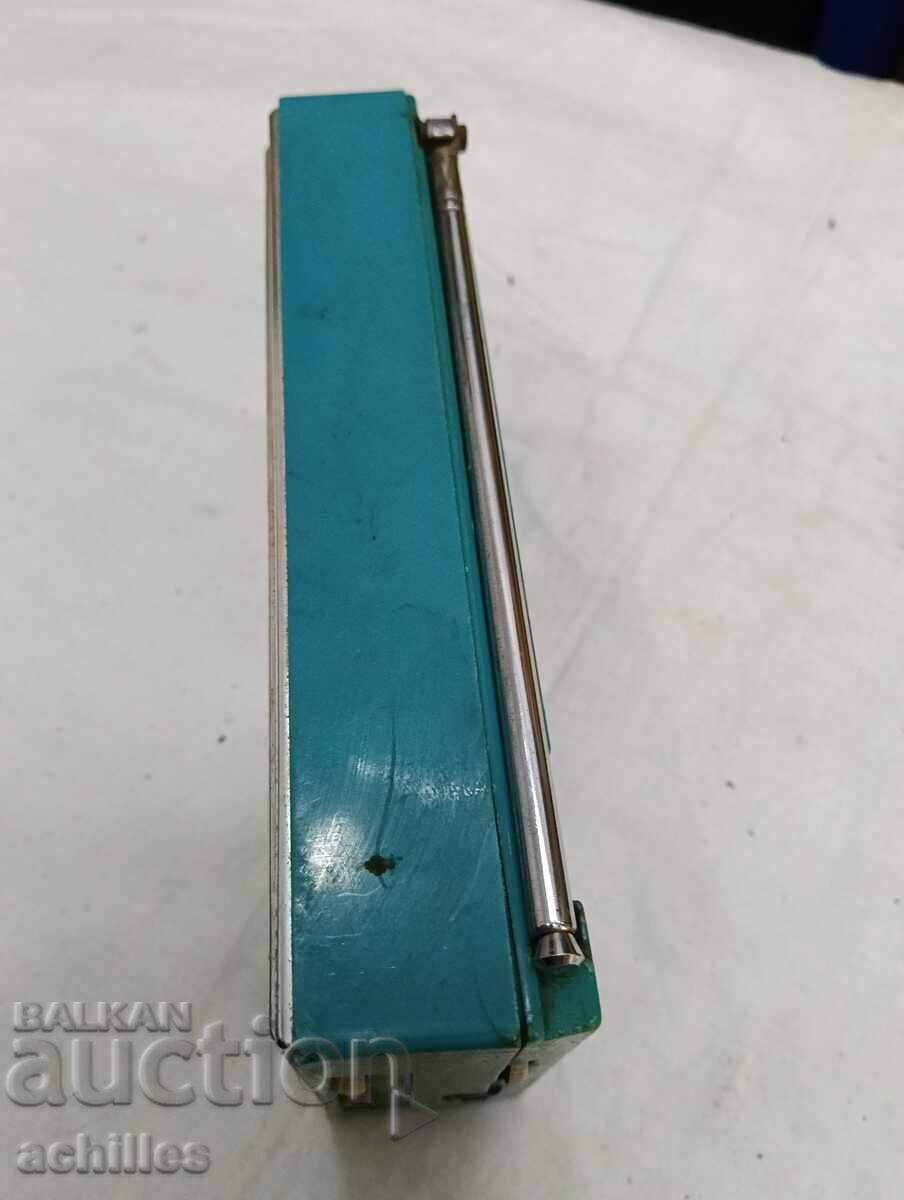 Стар Японски транзистор Standart с цена € 10.00 | 19.56 лв. Стар Японски транзистор Standart с цена € 10.00 | 19.56 лв.