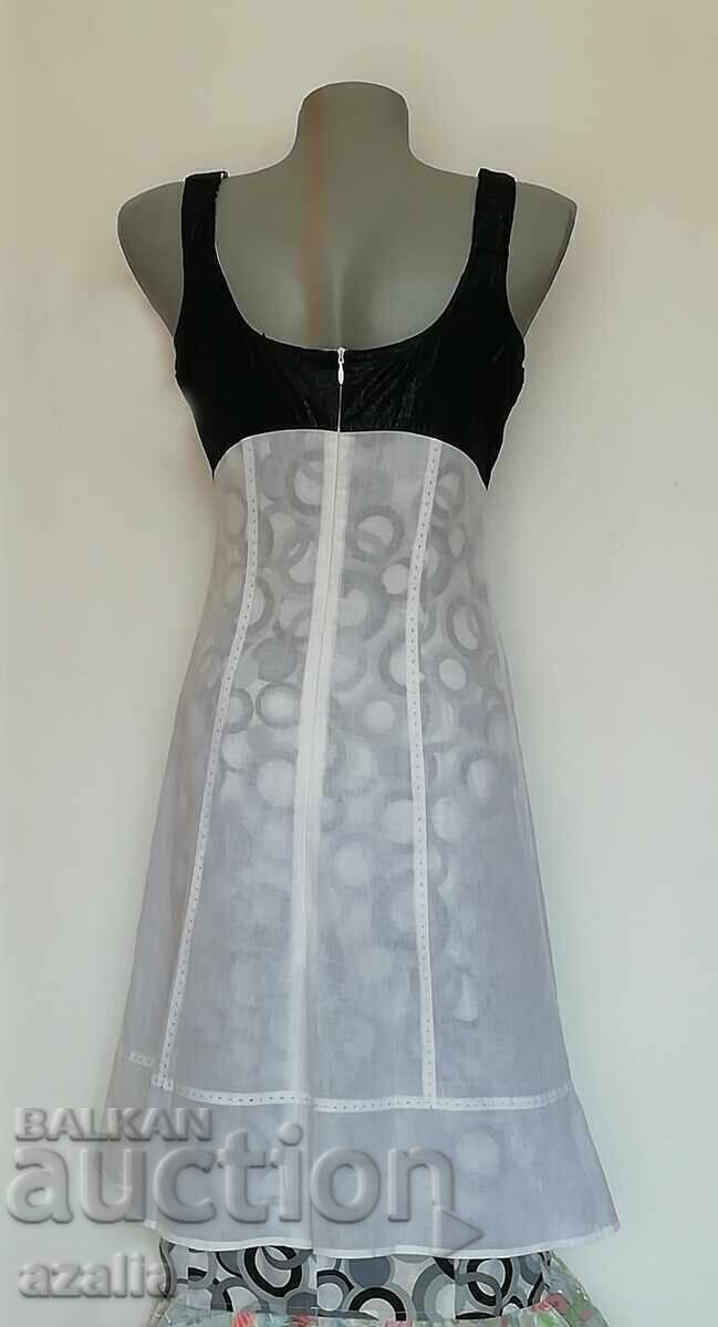 Auction  Beautiful KENSOL dress, size 40