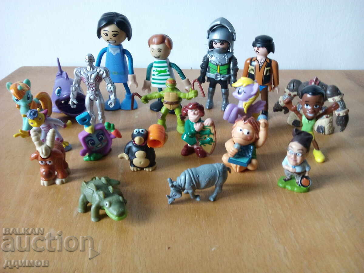 20 броя фигурки от Киндер сюрприз и други