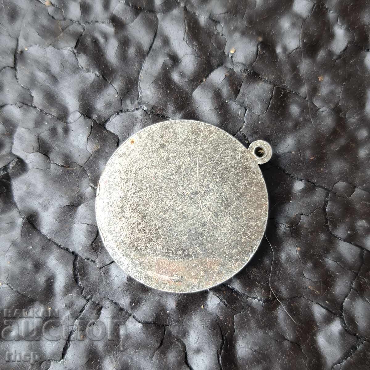 Insignă medalie 1911 - 1961 cu preț € 1.80 | 3.52 BGN
