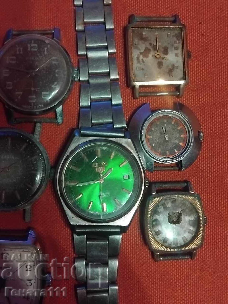 Licitație Lot de ceasuri mecanice vechi Licitație Lot de ceasuri mecanice vechi