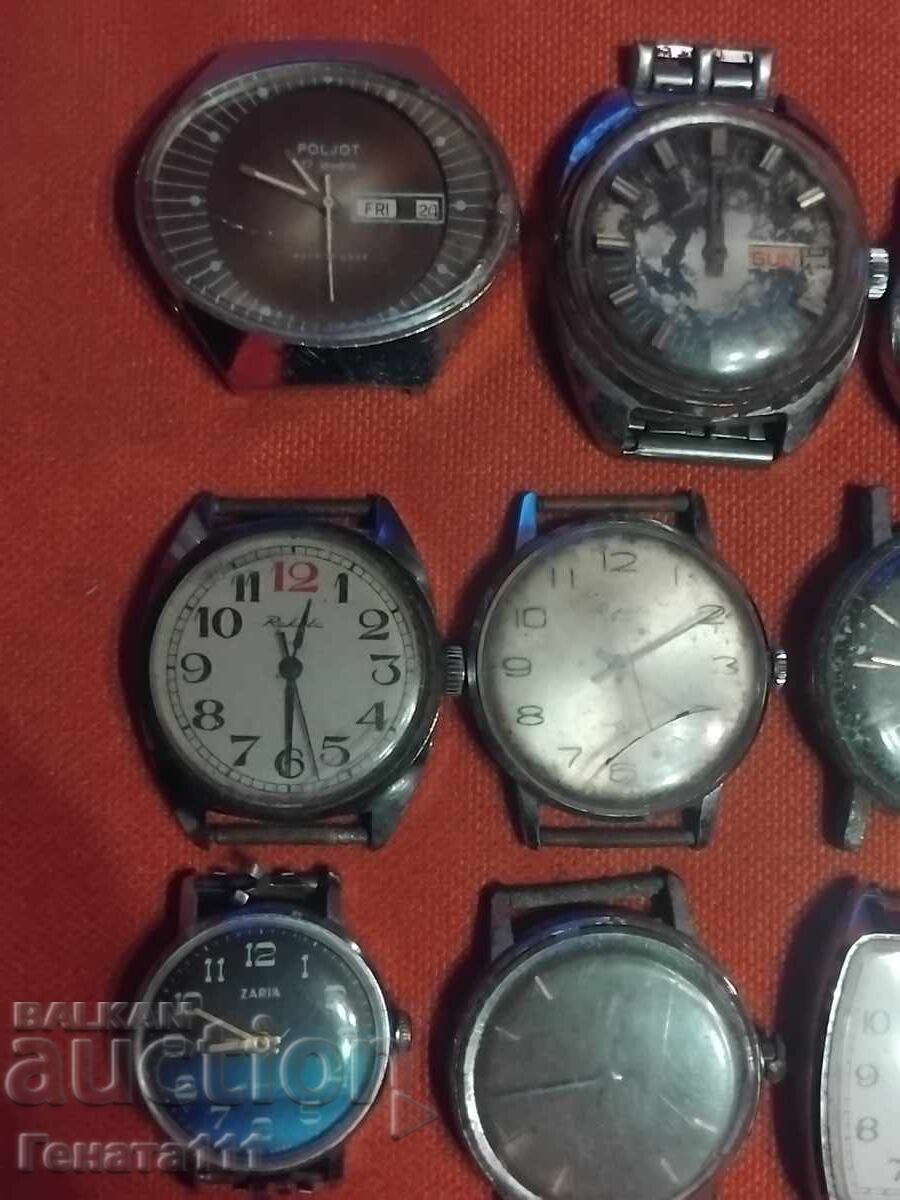 Livrarea Lot de ceasuri mecanice vechi Livrarea Lot de ceasuri mecanice vechi