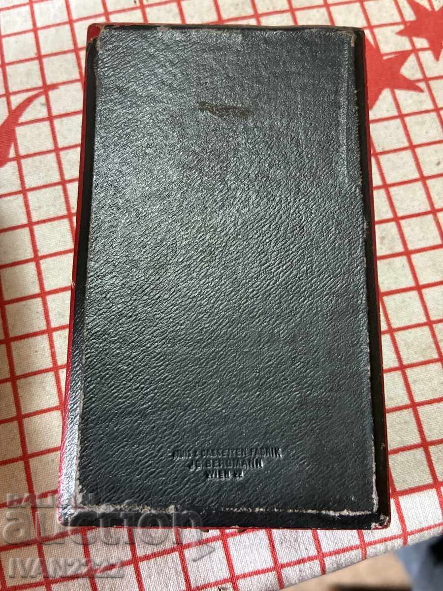 Prodavam orden με τιμή € 150.00 | 293.38 BGN