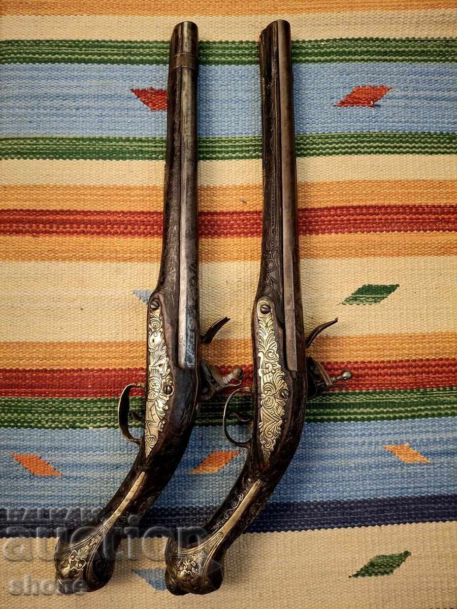 Аукцион Кремъчен пищов, пушка, шишане, бойлия, кремъклия