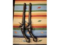Flintlock pistol, rifle, shishane (a type of rifle), boylia (a type of rifle), flintlock rifle