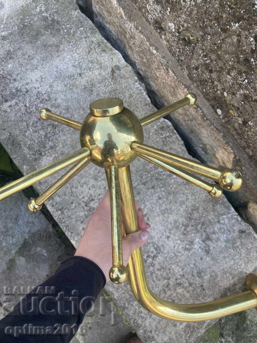 Umeraș alamă masiv 1 cu preț € 50.00 | 97.79 BGN