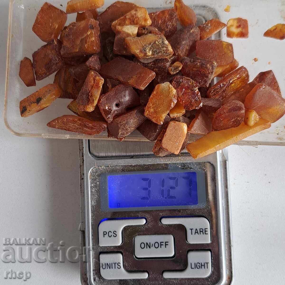 Φυσικό κεχριμπάρι πάνω από 30 γρ