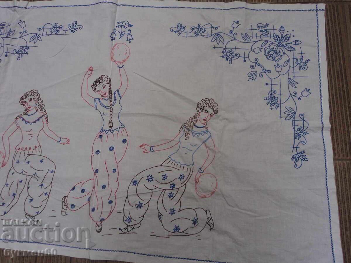 Auction  Embroidered rug