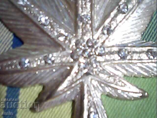 Δημοπρασία 4ιστο νέα, αχρησιμοποίητη μενταγιόν για κολιέ