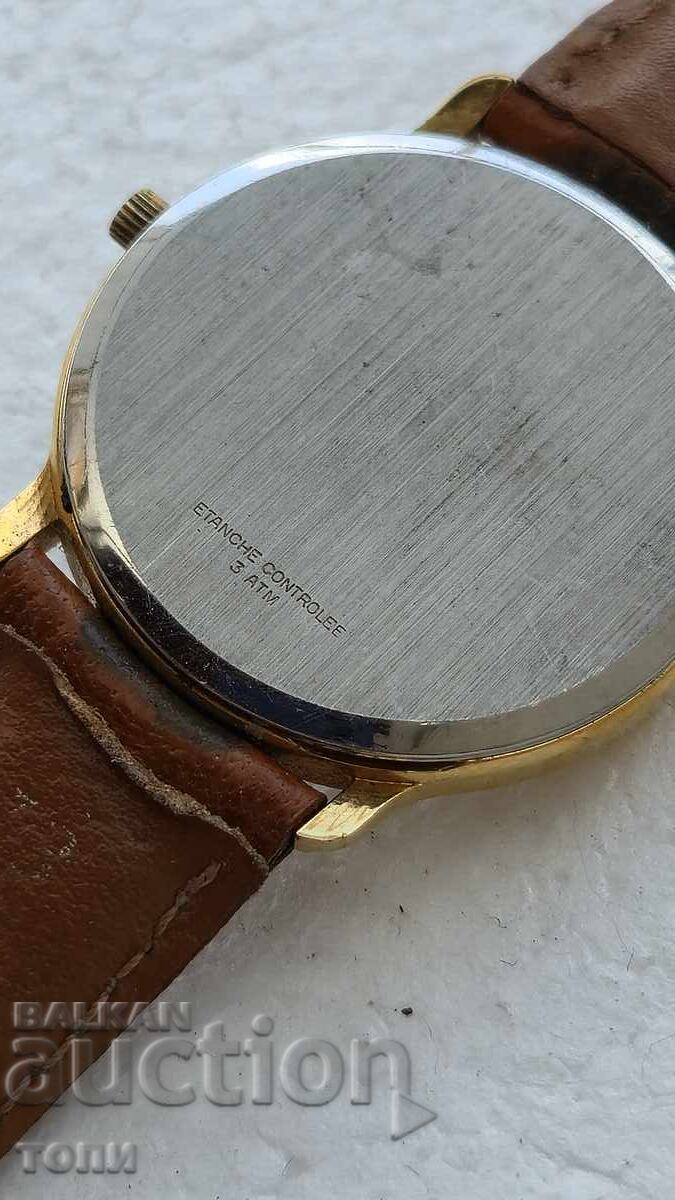 Delivery of GRAFIT PARIS QUARTZ RARE GOLD-PLATED DON'T KNOW IF IT WORKS BZTS