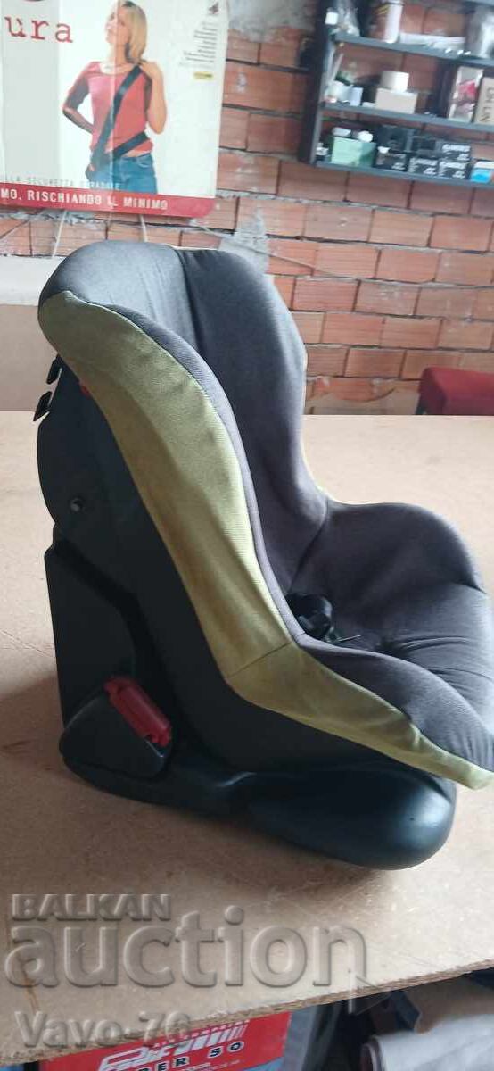 Столче за кола