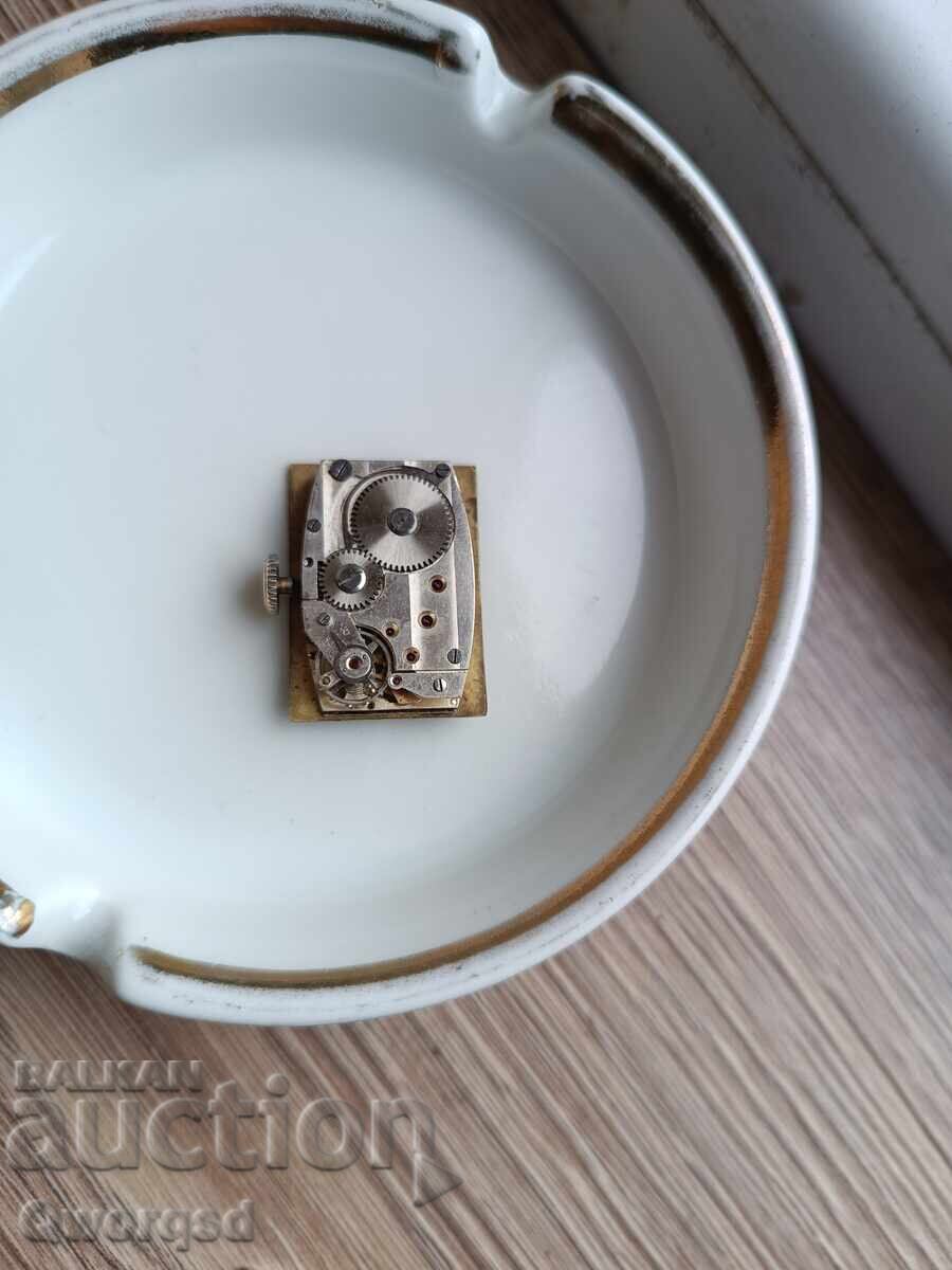 Δημοπρασία Ελβετικό στρατιωτικό ρολόι Elida