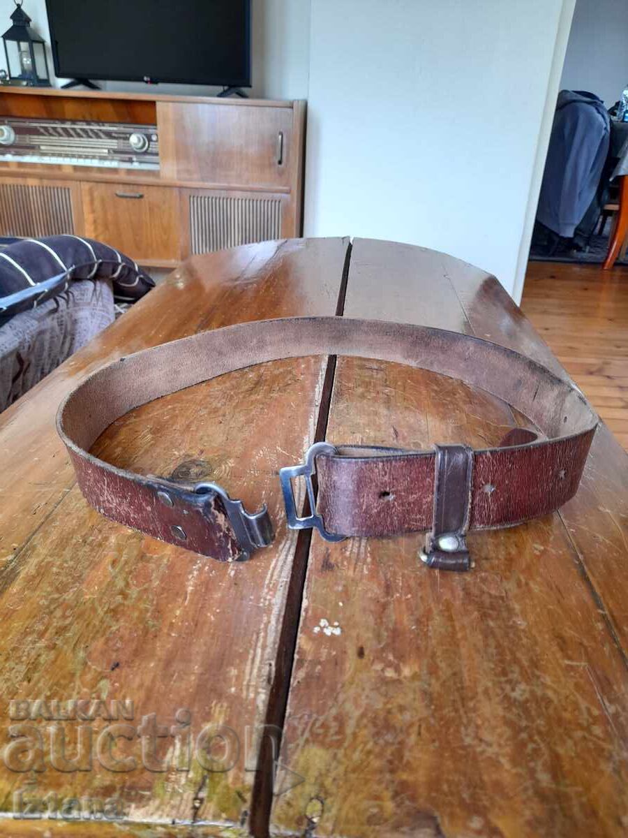 Παλιά στρατιωτική ζώνη με τιμή € 42.00 | 82.14 BGN