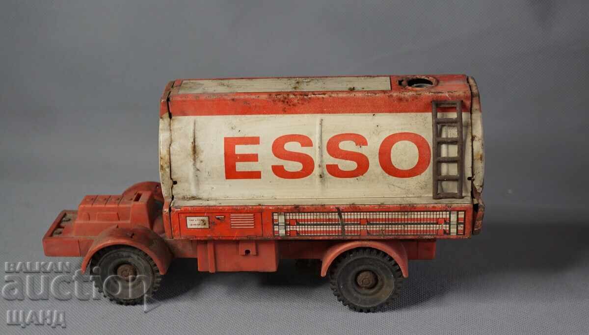 Vechi model german de jucărie din metal cisternă