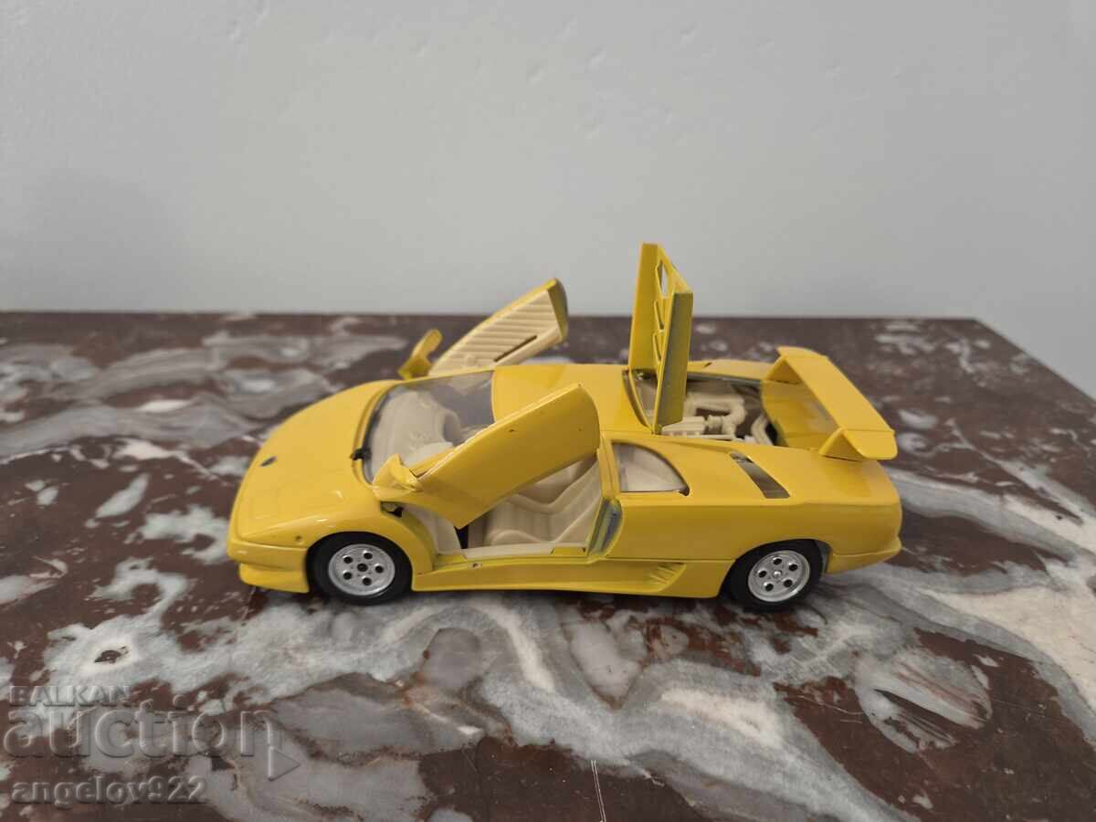Ιταλικό μεταλλικό αυτοκίνητο Lamborghini Diablo