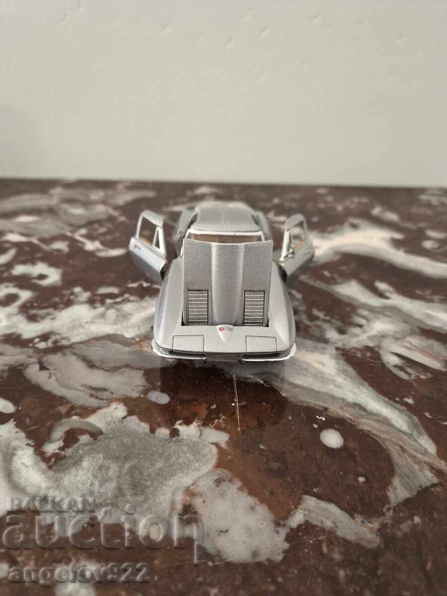 Δημοπρασία Μεταλλικό αυτοκίνητο Chevrolet Corvette