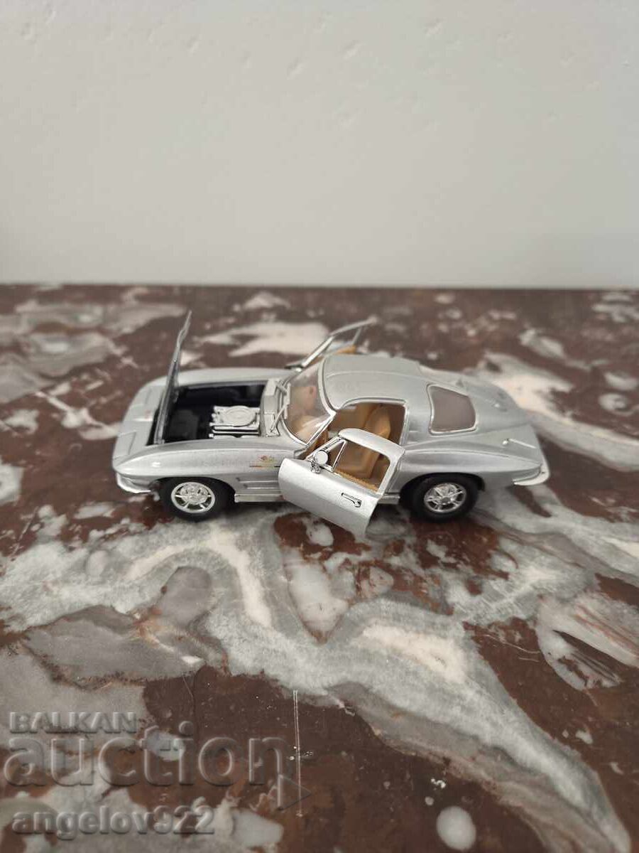 Μεταλλικό αυτοκίνητο Chevrolet Corvette