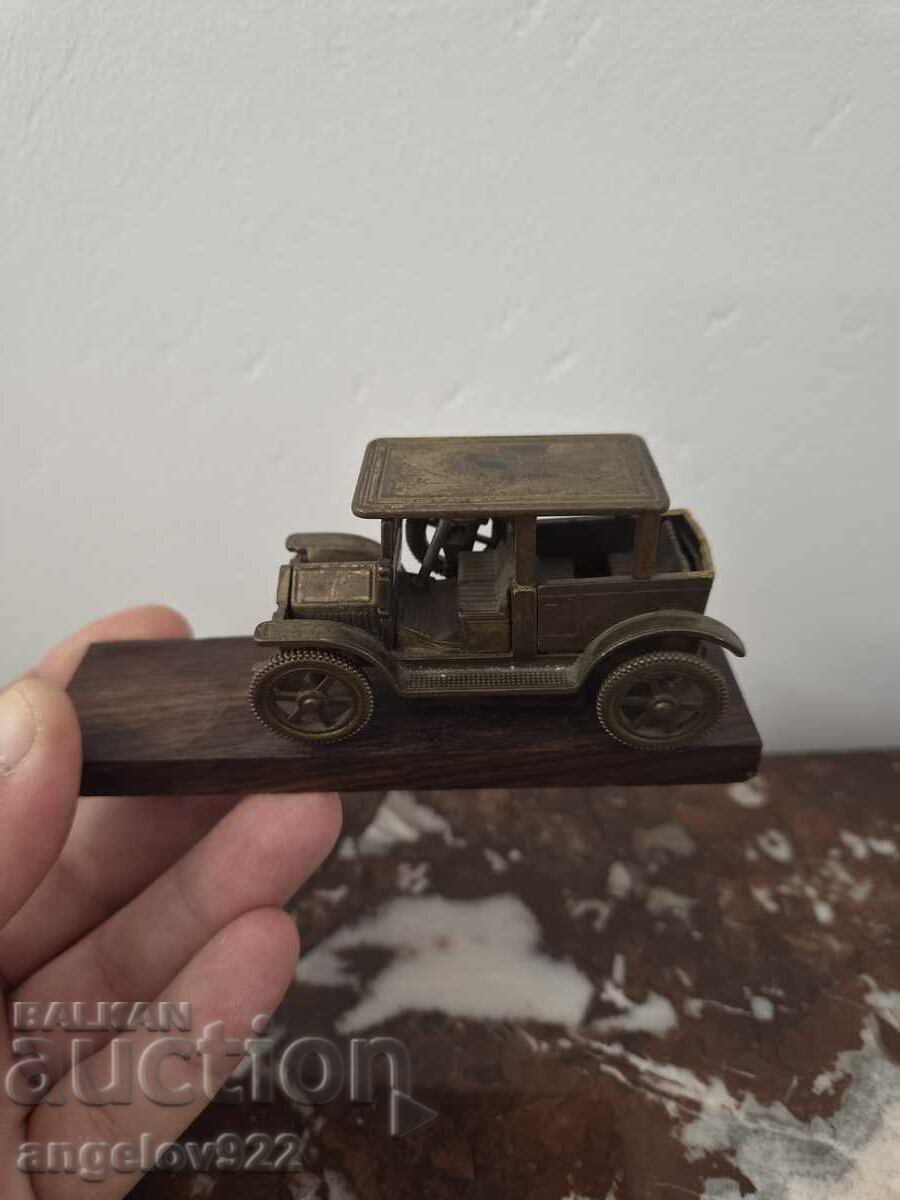 Vintage μεταλλικό καροτσάκι!!! με τιμή € 0.01 | 0.02 BGN