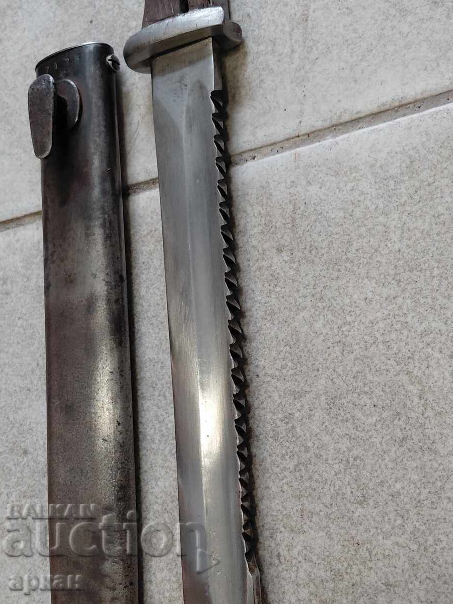 Auction  Mauser bayonet knife with saw blade Solingen