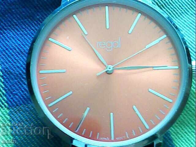 красив 4асовници  работет первектно с цена € 22.00 | 43.03 лв.