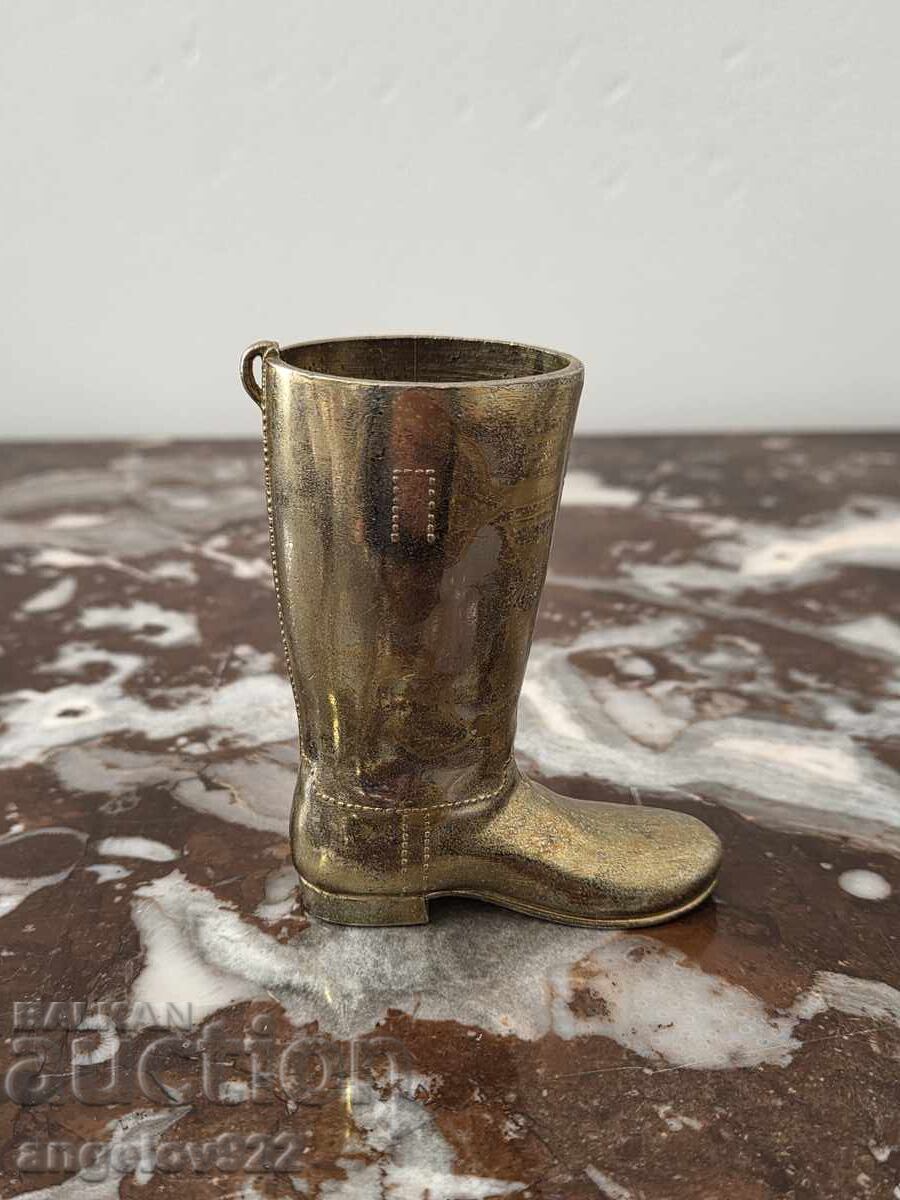 Licitație Cizmă metalică!!!