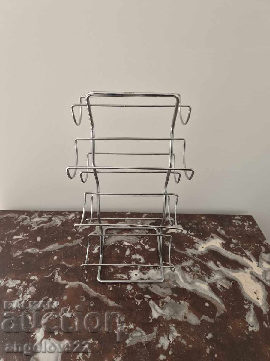 Метална стойка за бутилки вино!!!