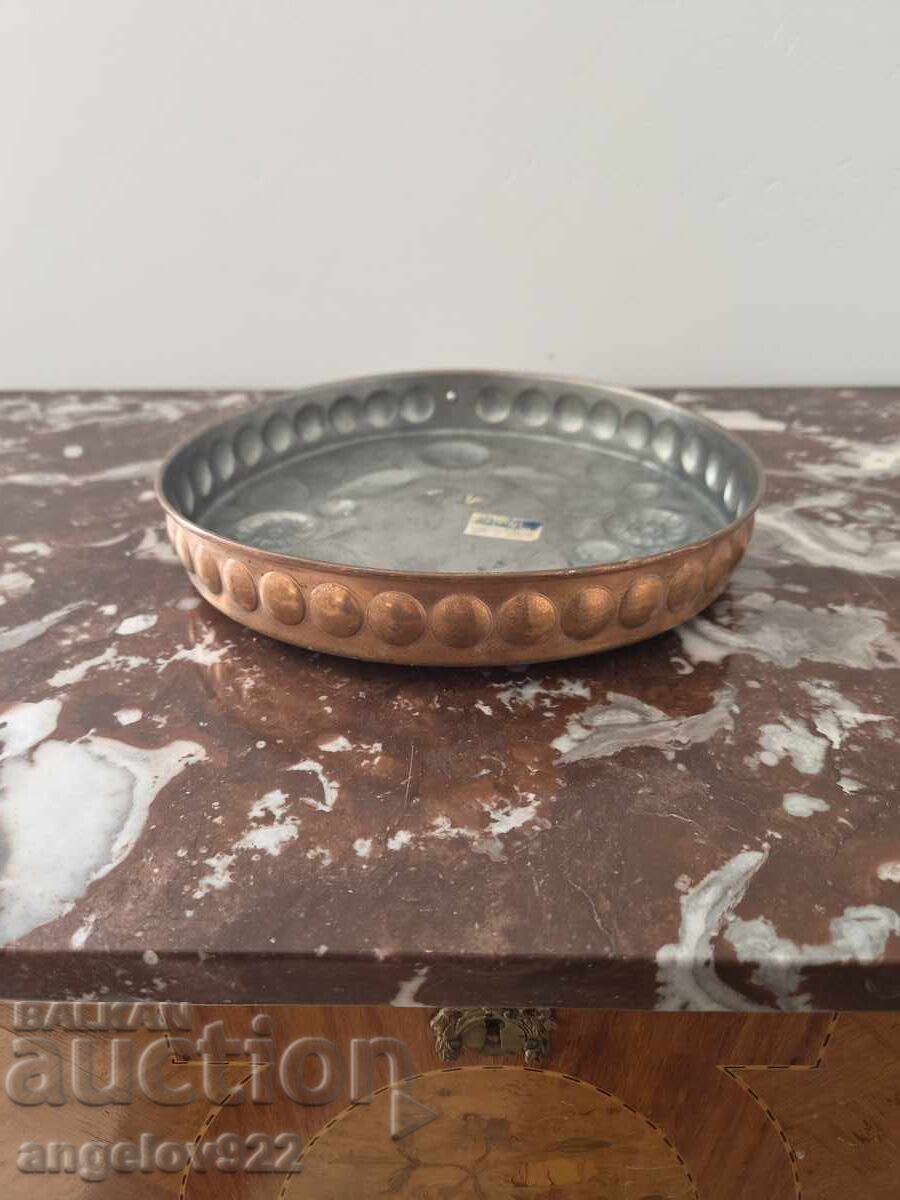 Livrarea Tavă vintage din cupru!!!