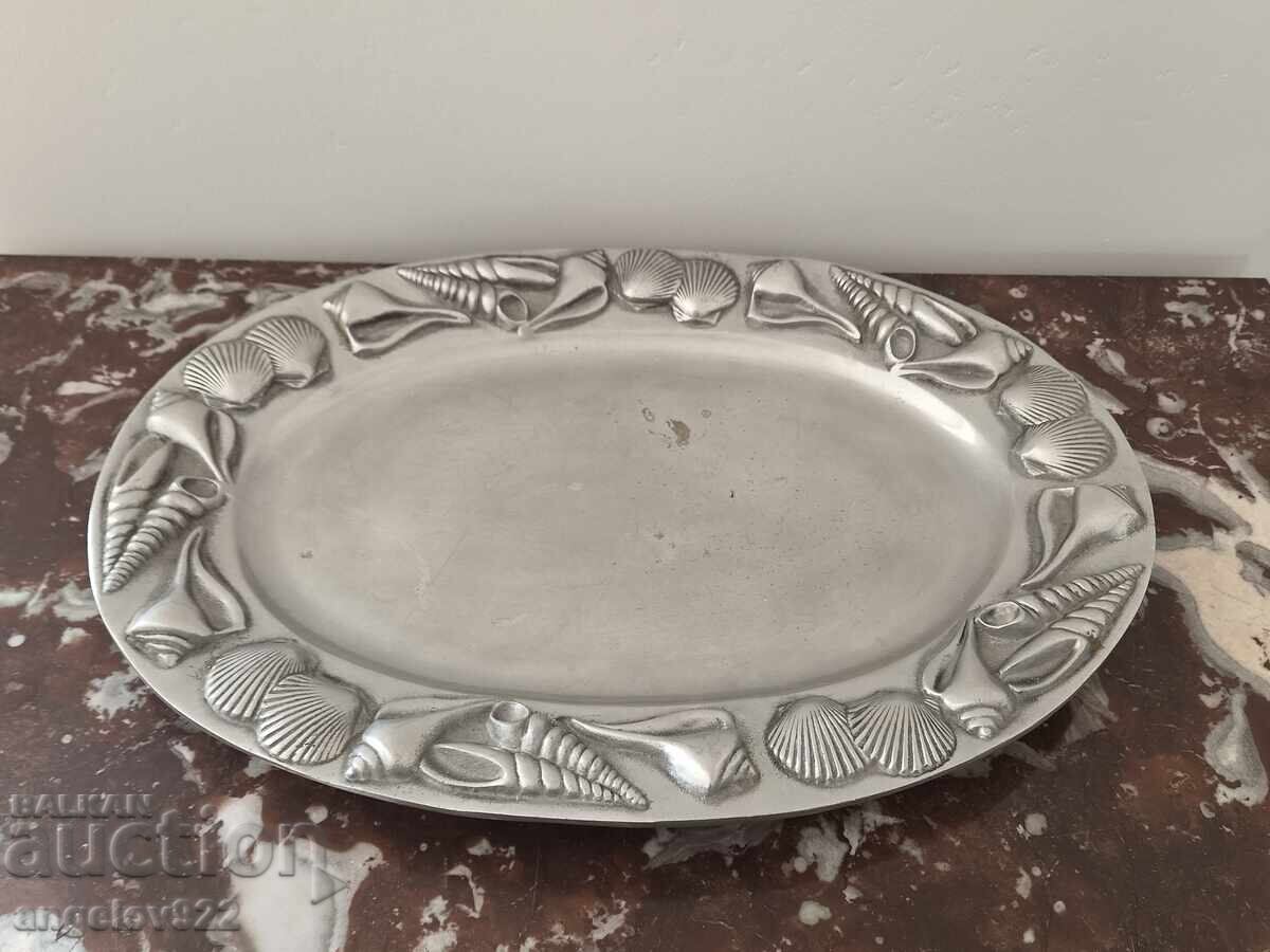 Δημοπρασία Μαζική αλουμινένια ανάγλυφη πιατέλα!!!