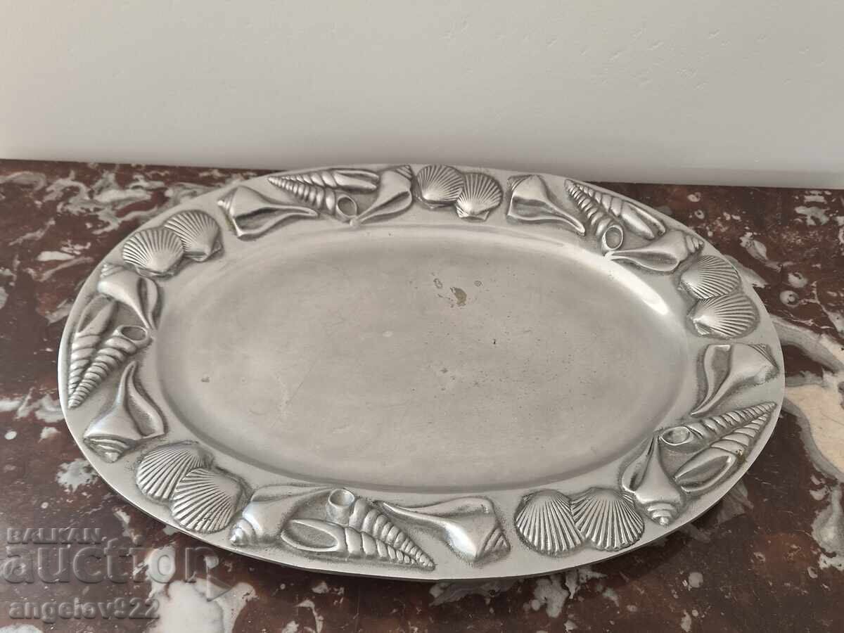 Παράδοση Μαζική αλουμινένια ανάγλυφη πιατέλα!!!