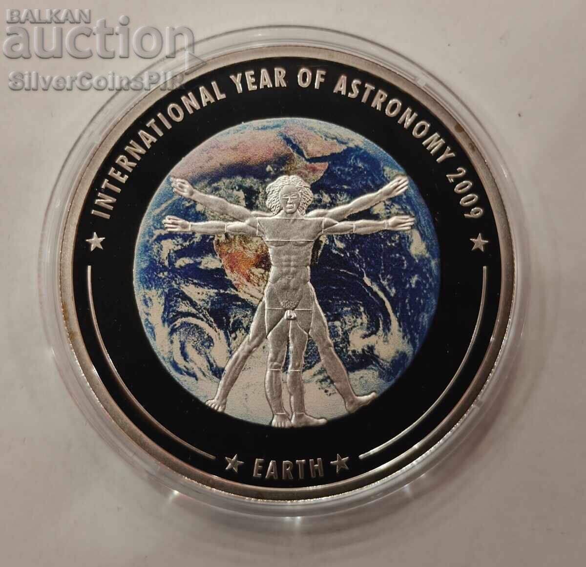 Mișcă 1$ Anul Astronomiei 2009 cu preț € 1.00 | 1.96 BGN