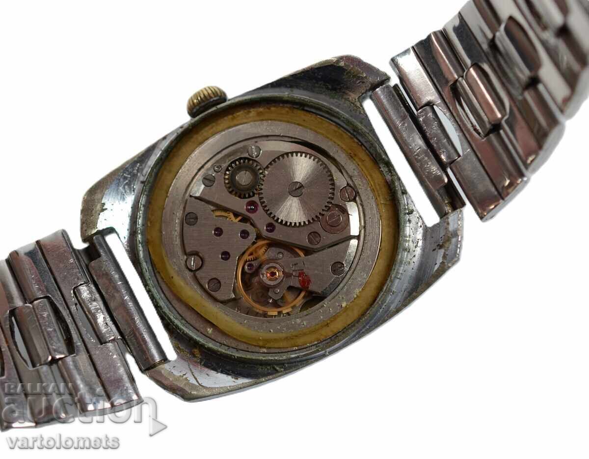 Ανδρικό ρολόι VOSTOK USSR - λειτουργεί με τιμή € 10.00 | 19.56 BGN