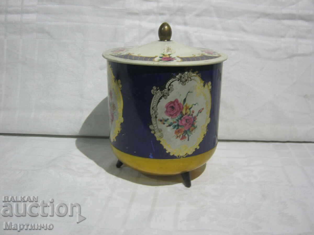 Auction Antique Metal Box Auction Antique Metal Box
