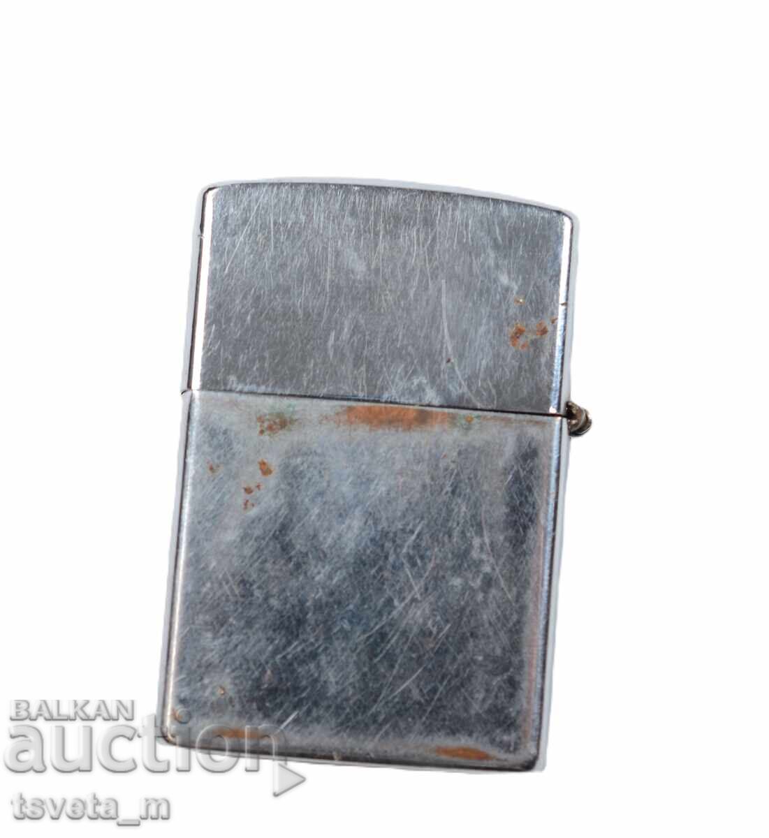 Brichetă pe benzină Star-I cu preț € 2.00 | 3.91 BGN Brichetă pe benzină Star-I cu preț € 2.00 | 3.91 BGN