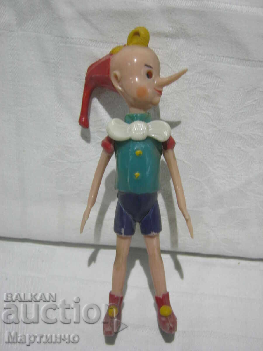 Jucărie veche Păpușă Pinocchio cu ochi mobili cu preț € 25.00 | 48.90 BGN