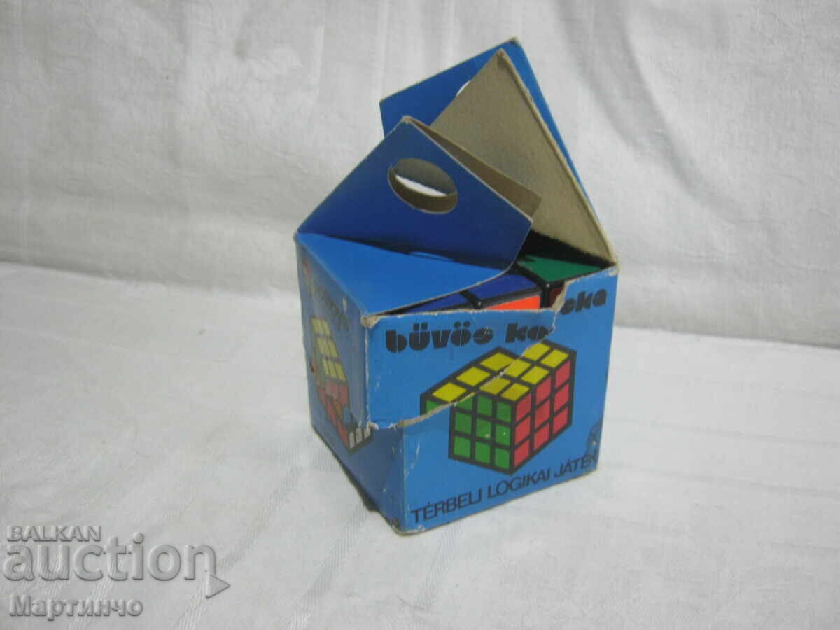 Jucărie veche cub Rubik original puzzle logic cu preț € 30.00 | 58.68 BGN