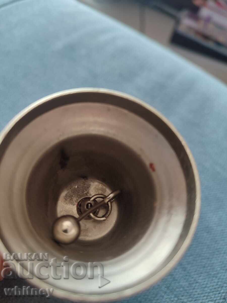 Δημοπρασία Κουδούνι και ανοιχτήρι Βατικανό