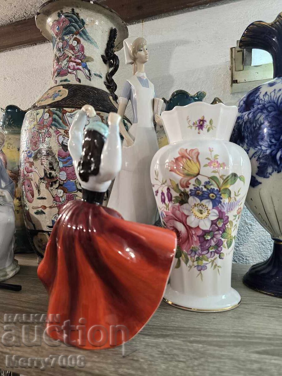 Licitație Royal Doulton - Dansatoare !