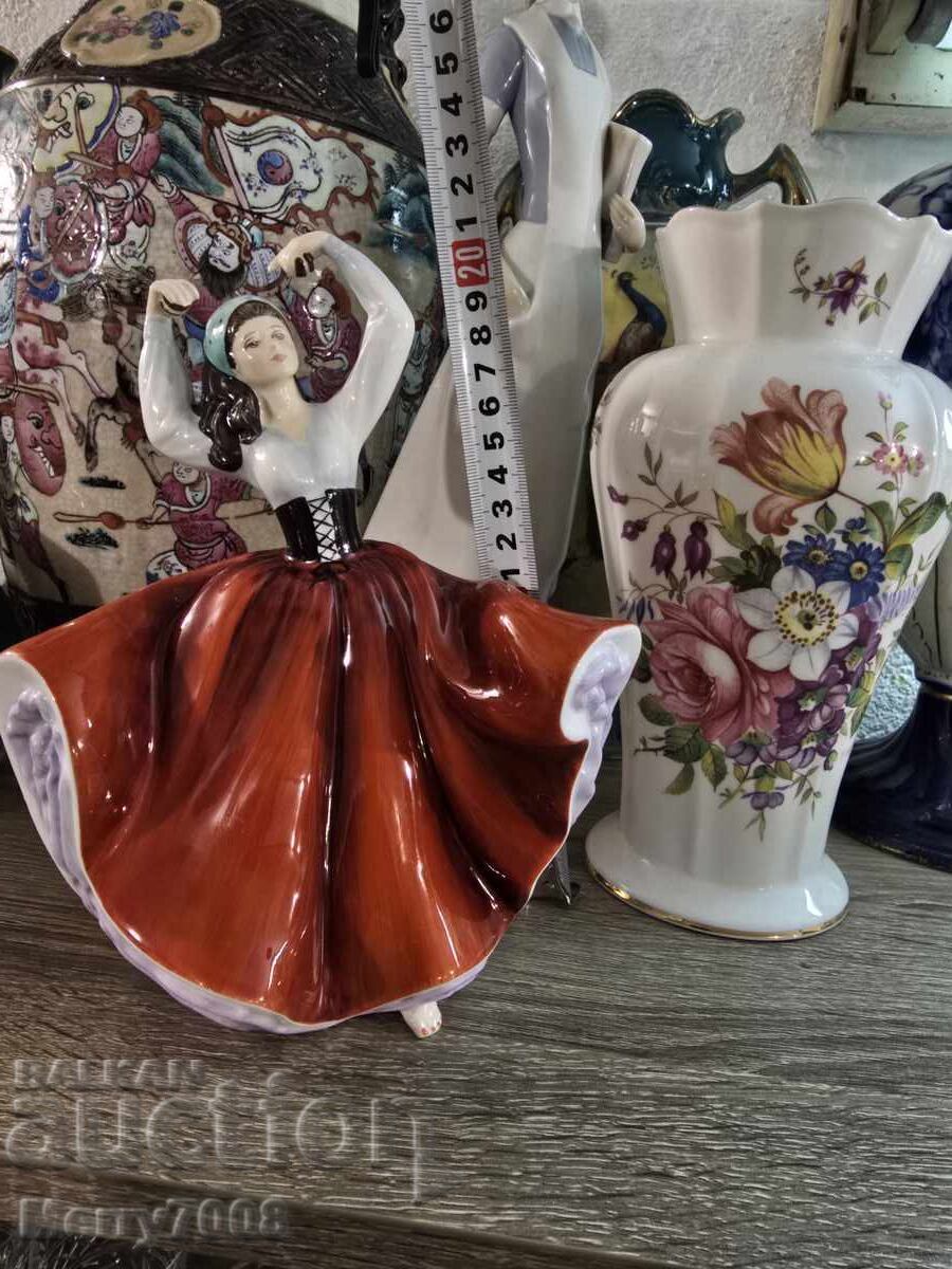 Royal Doulton - Dansatoare ! - 7