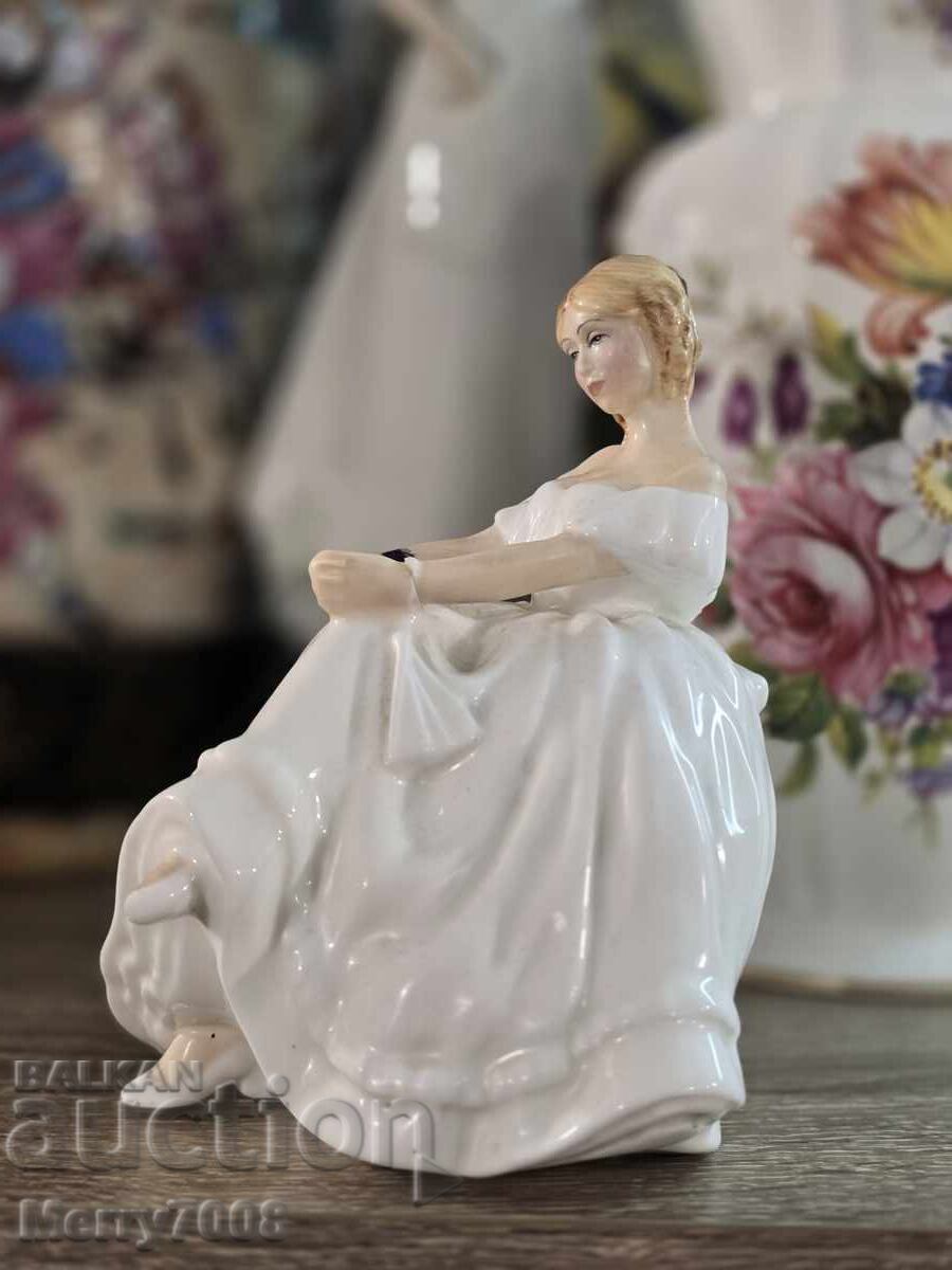 Royal Doulton - Heather ! - 6
