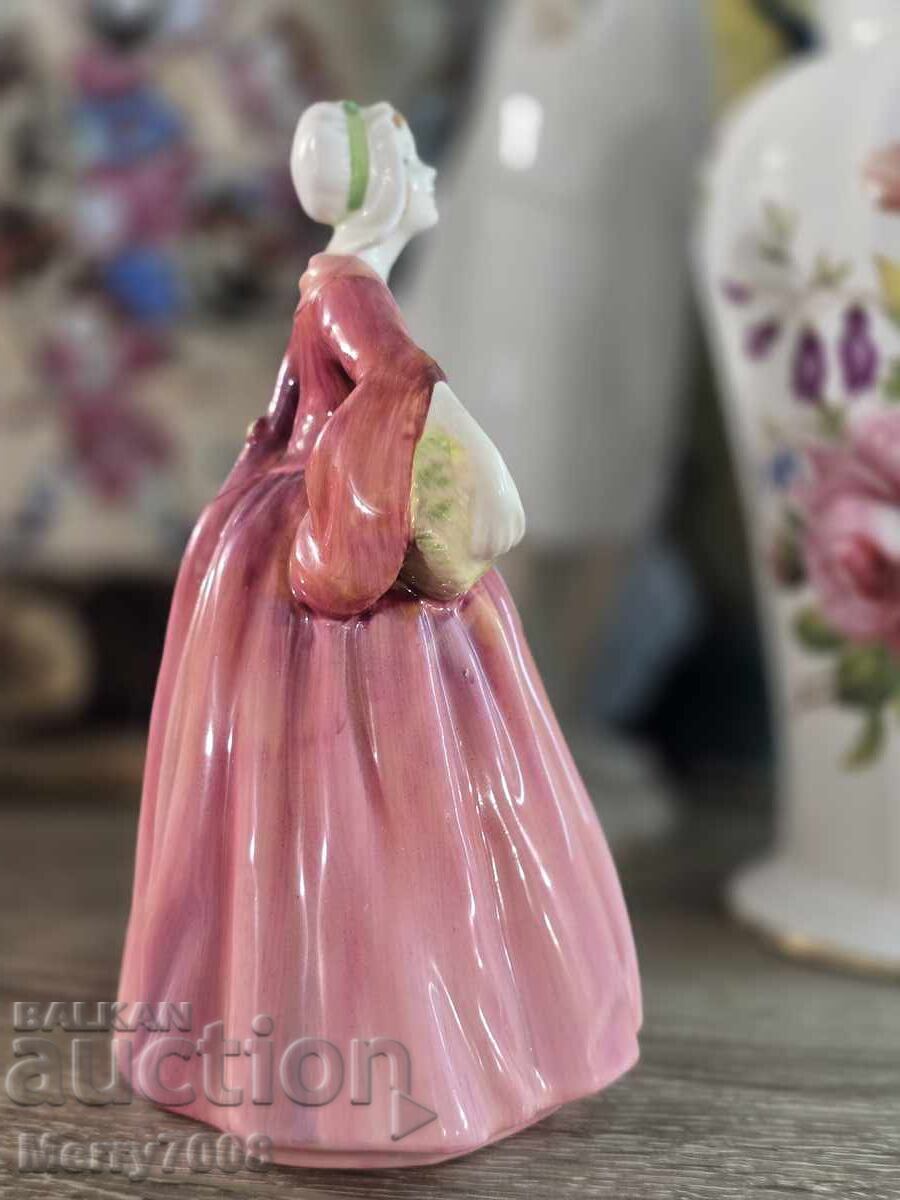 Παράδοση Royal Doulton - Συλλεκτική φιγούρα - Janet - 1932!
