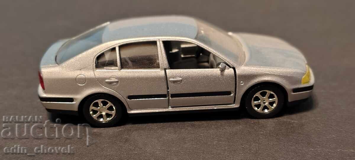 Livrarea 1/43 Kaden Skoda Octavia produsă în Cehia Livrarea 1/43 Kaden Skoda Octavia produsă în Cehia