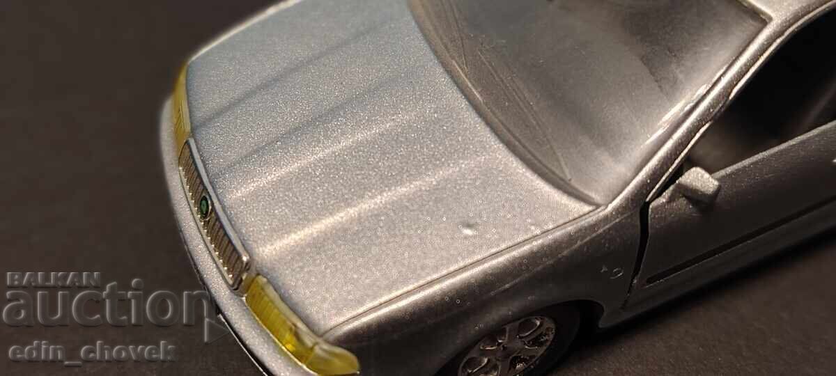 1/43 Kaden Skoda Octavia produsă în Cehia - 7 1/43 Kaden Skoda Octavia produsă în Cehia - 7
