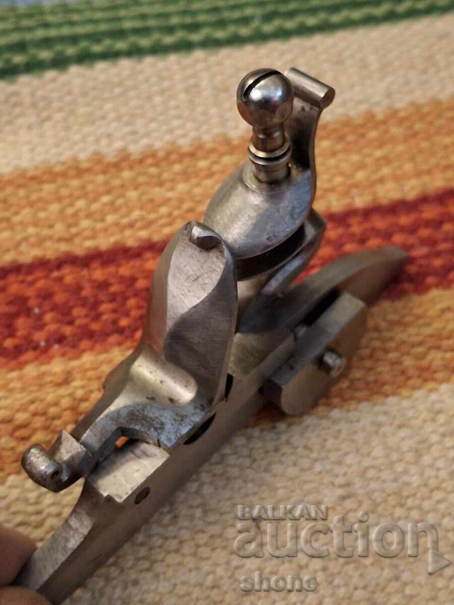 Licitație Mecanism, pistol, cremene, capsulă