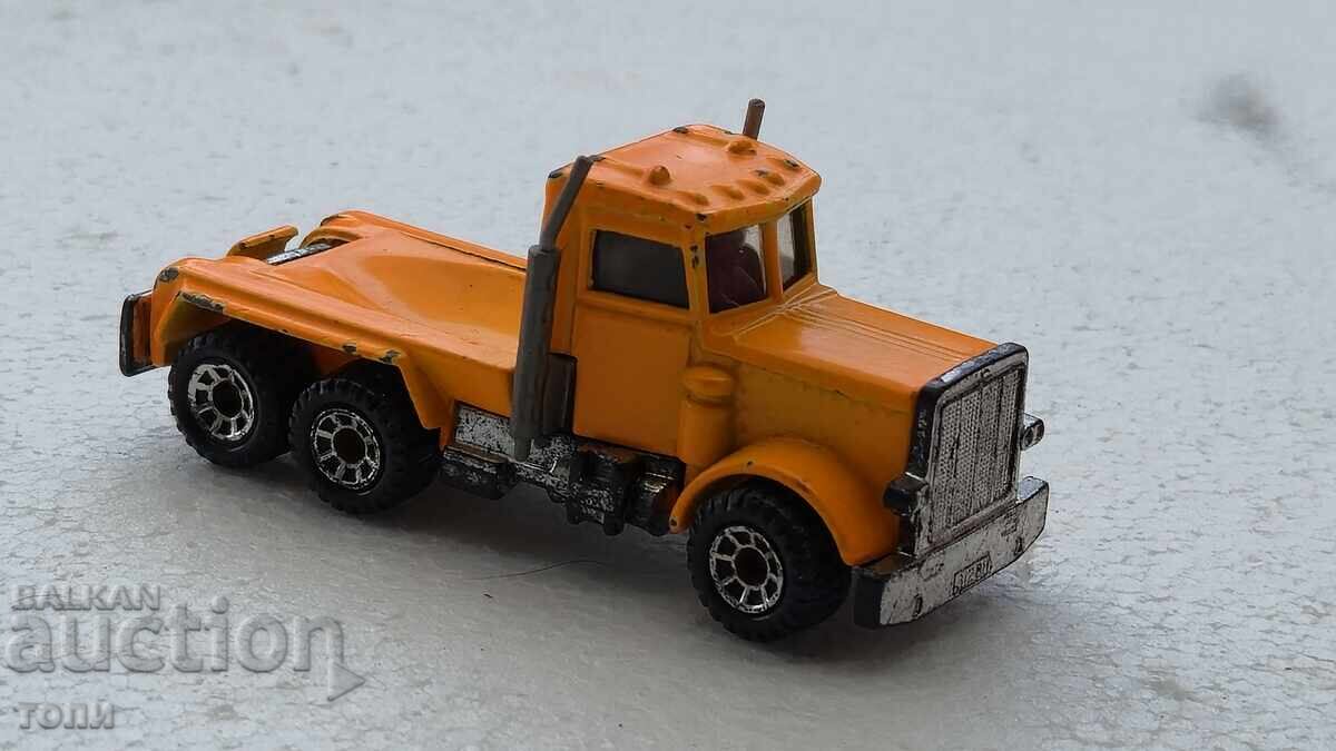 MATCHBOX PETERBILT 1981 ΚΑΤΑΣΚΕΥΑΣΜΕΝΟ ΣΤΗΝ ΚΙΝΑ BZTS MATCHBOX PETERBILT 1981 ΚΑΤΑΣΚΕΥΑΣΜΕΝΟ ΣΤΗΝ ΚΙΝΑ BZTS