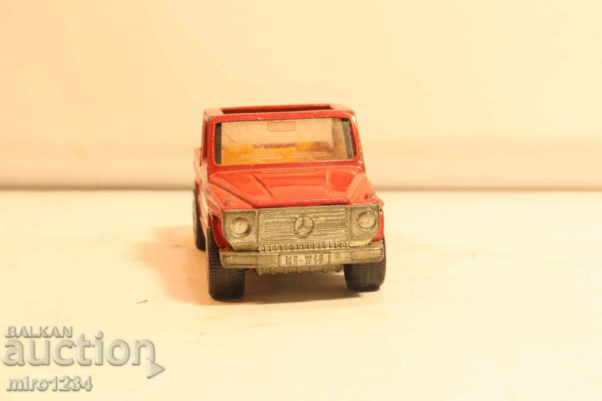 Licitație 1/55 SIKU MERCEDES CAMION DE POMPIERI MODEL