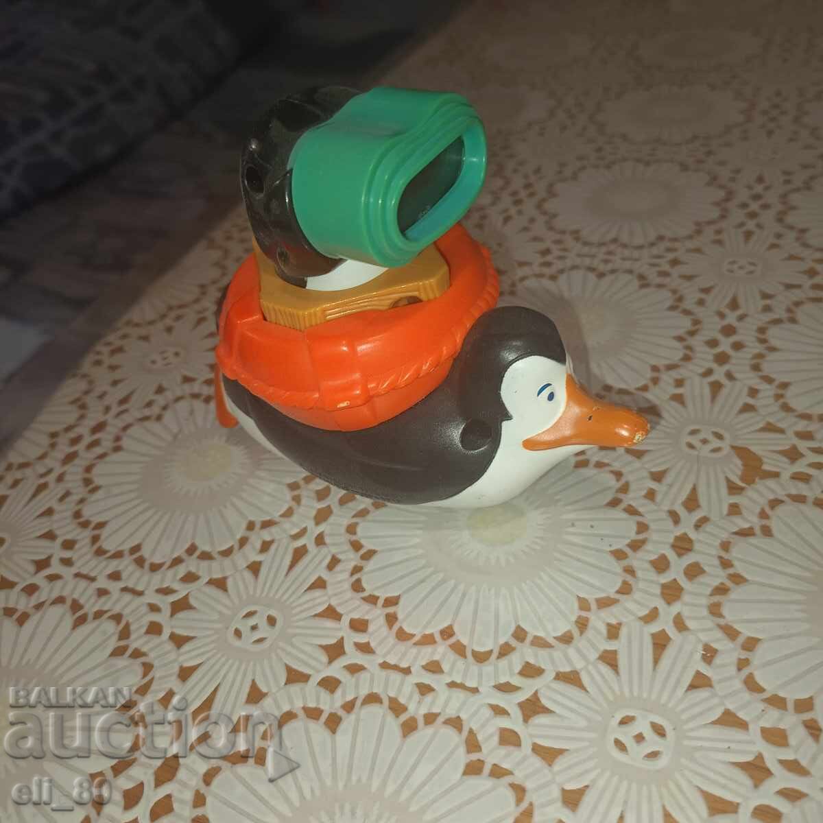 Delivery of old toy duck